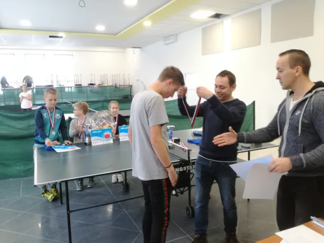 stolný pinpong 5,1,2020 053.jpg