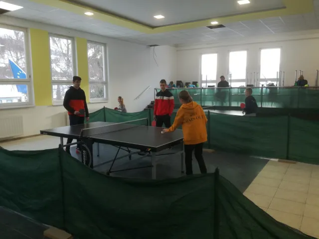stolný pinpong 5,1,2020 008.jpg