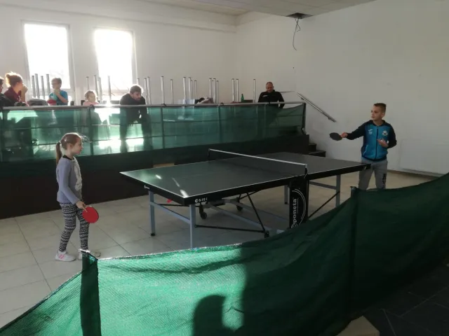 stolný pinpong 5,1,2020 015.jpg